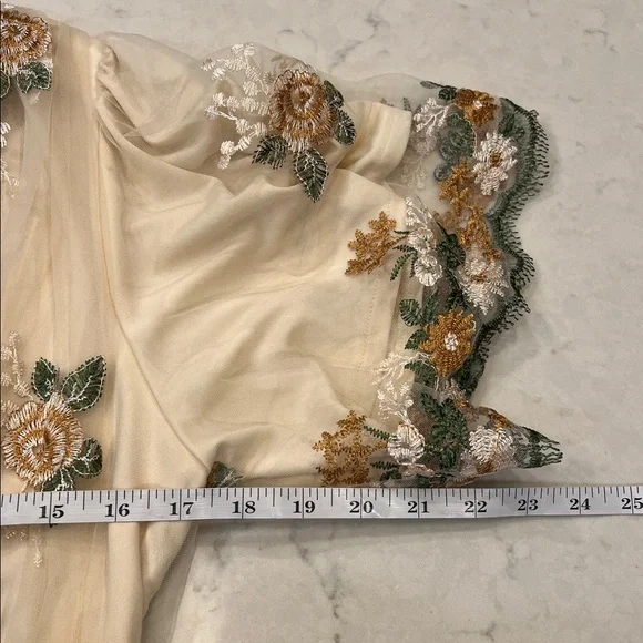 Baltic Born Cynthia Cream Embroidered Tulle Tier Midi Dress Size Large - Picture 8 of 11